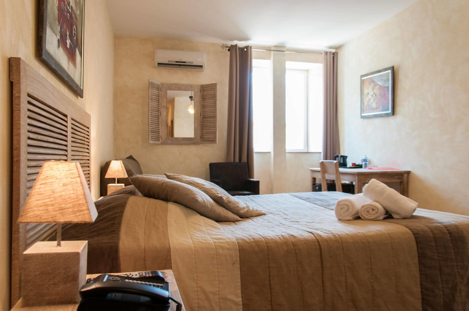 Domaine De La Courbe Ξενοδοχείο Le Lude Εξωτερικό φωτογραφία