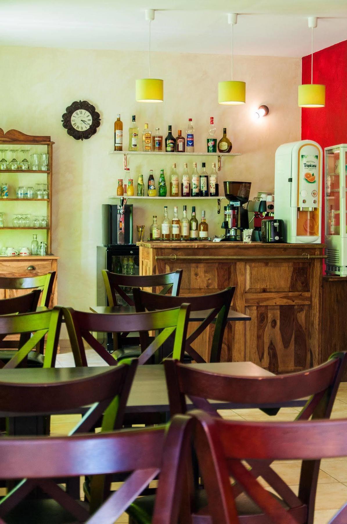 Domaine De La Courbe Ξενοδοχείο Le Lude Εξωτερικό φωτογραφία